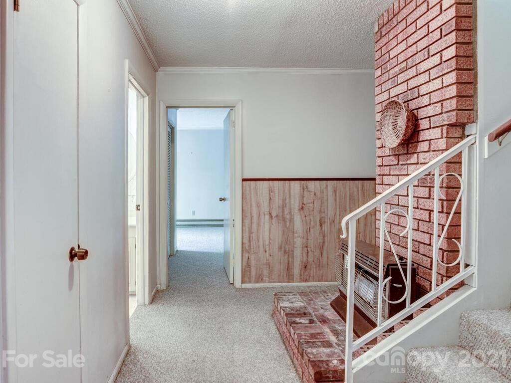 226 Church Road Fairview, NC 28730 - Photo 15 of 41 Gallery Image 15