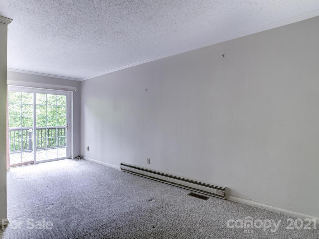 226 Church Road Fairview, NC 28730 - Photo 17 of 41 Gallery Image 17
