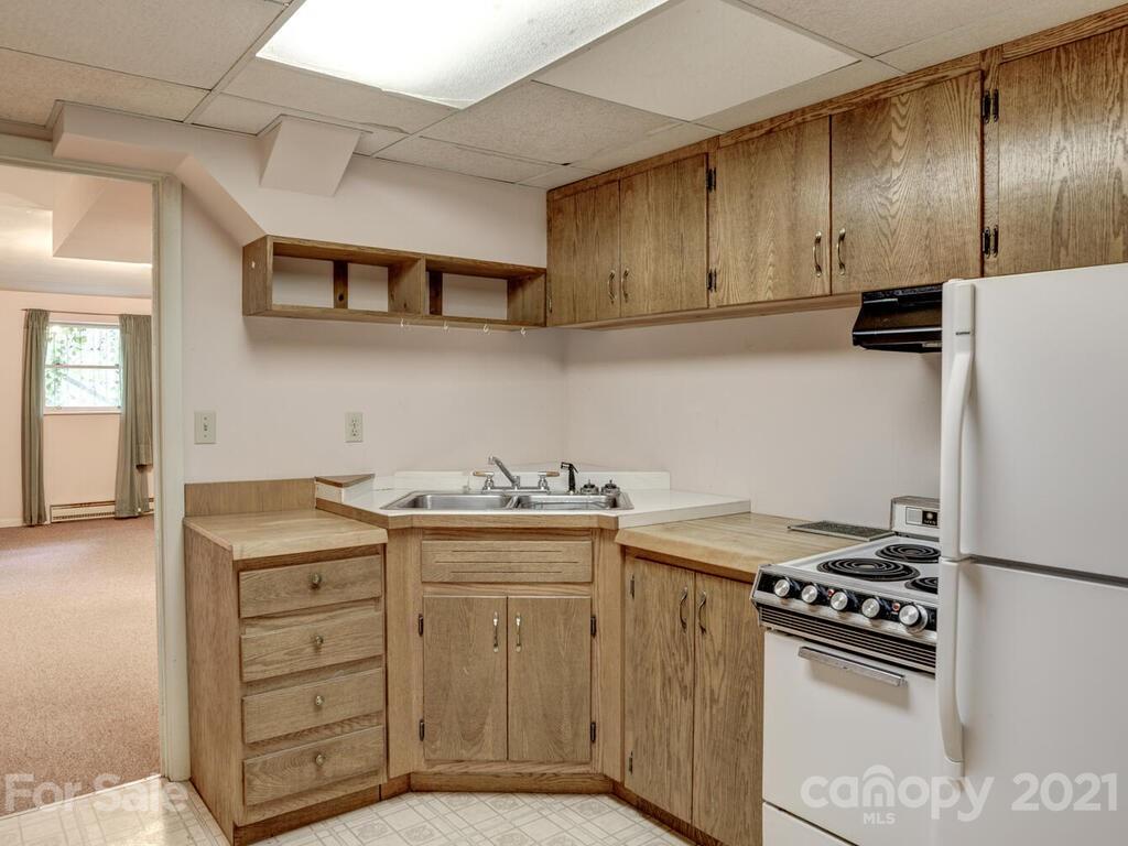 226 Church Road Fairview, NC 28730 - Photo 30 of 41 Gallery Image 30