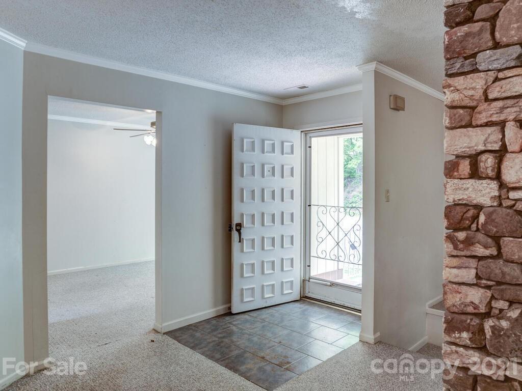 226 Church Road Fairview, NC 28730 - Photo 4 of 41 Gallery Image 4
