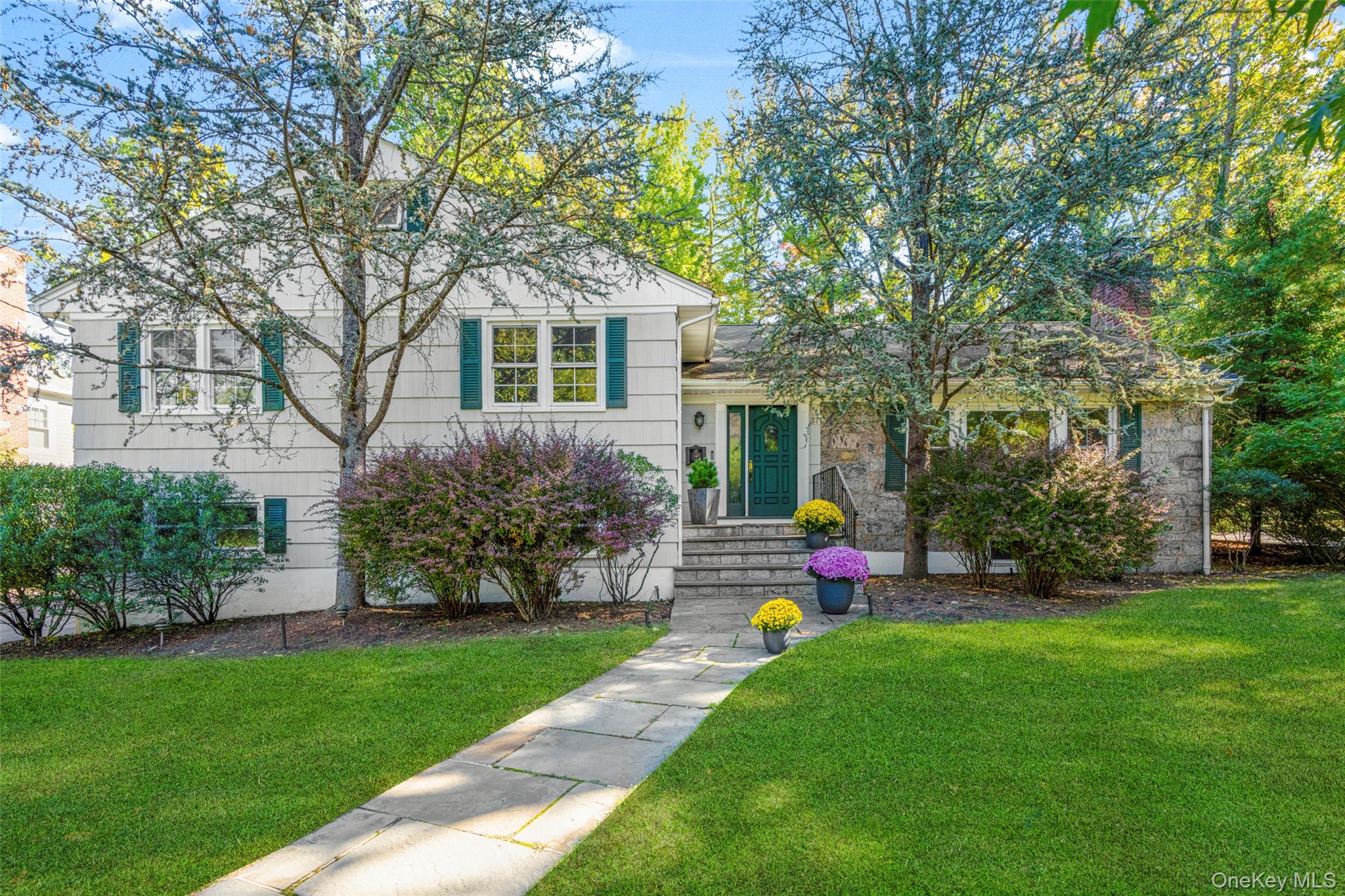 Welcome to 37 Barlow Lane