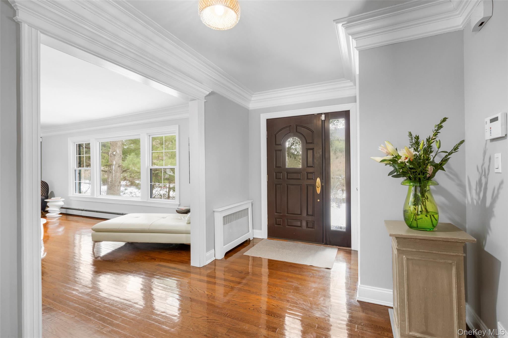 37 Barlow Lane Rye, NY 10580 - Photo 3 of 40 Hardwood floors throughout