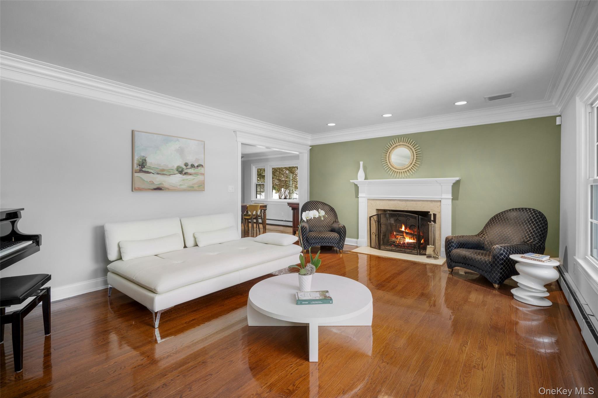 37 Barlow Lane Rye, NY 10580 - Photo 4 of 40 Wood-burning fireplace