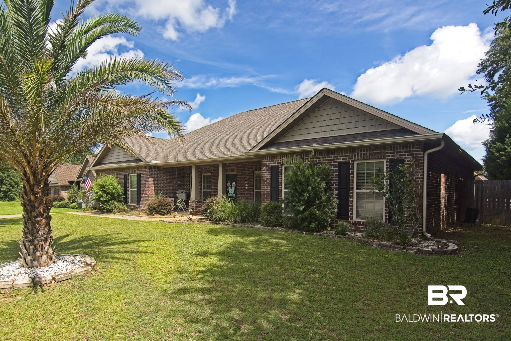 1087 Melbourne Court Foley, AL 36535 - Photo 2 of 35