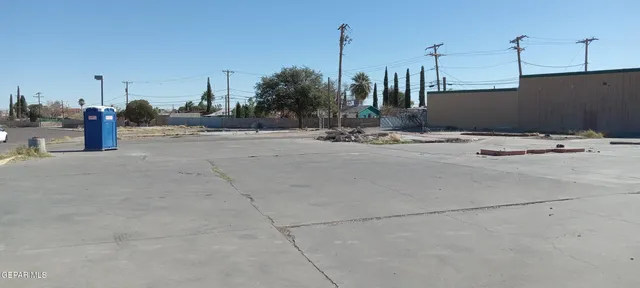 a view of the terrace