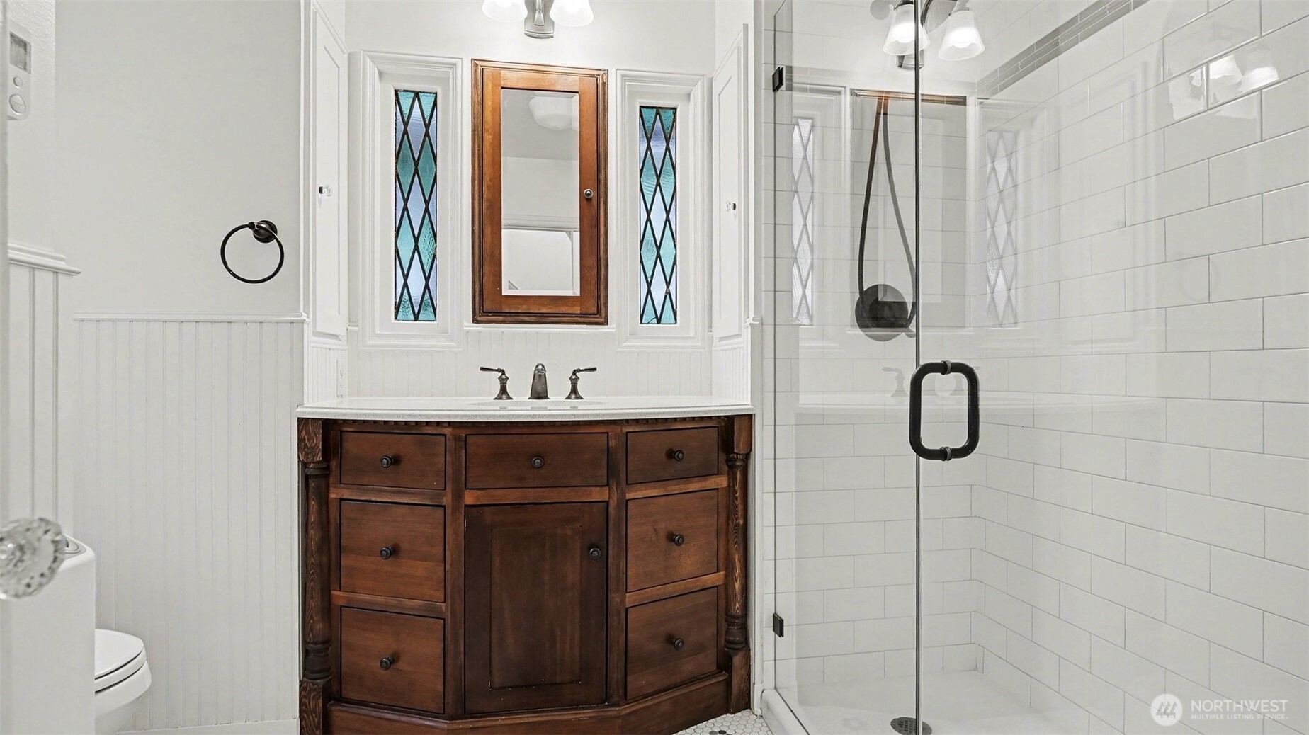 4335 Northeast 45th Street Seattle, WA 98105 - Photo 18 of 33