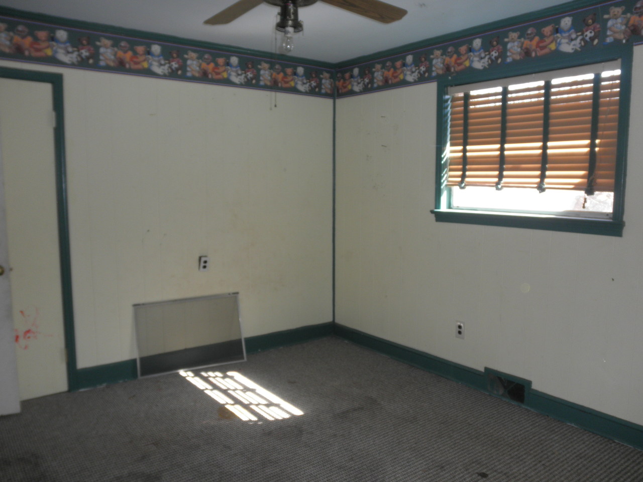 257 Ken Lane Ridgeway, VA 24148 - Photo 6 of 10 Bedroom1