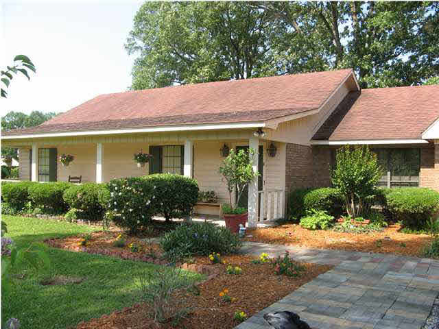 105 McCarty Road Byram, MS 39212 - Photo 1 of 18 Front View