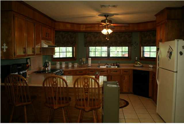 105 McCarty Road Byram, MS 39212 - Photo 5 of 18 Kitchen