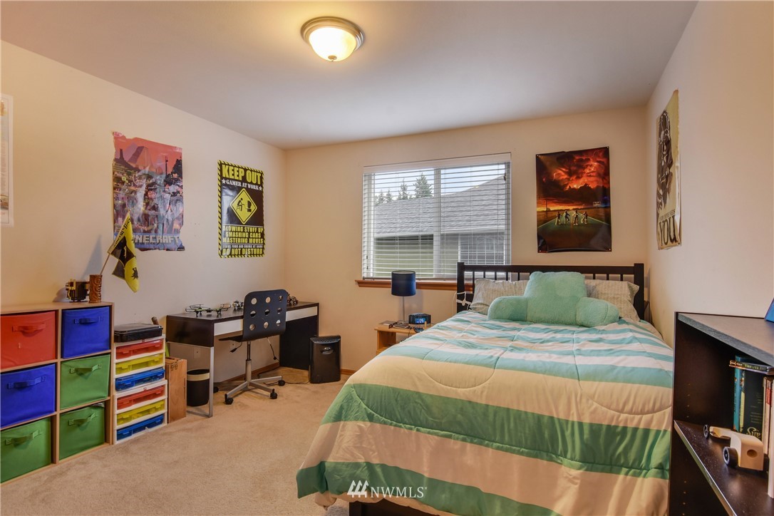 24019 22nd Avenue West Bothell, WA 98021 - Photo 22 of 25