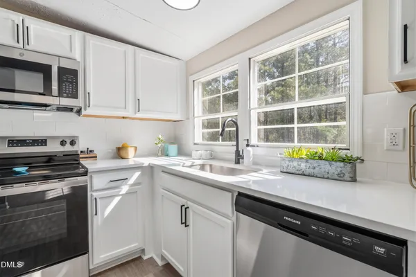 $179,999 | 193 John L Road, Maxton, NC 28364