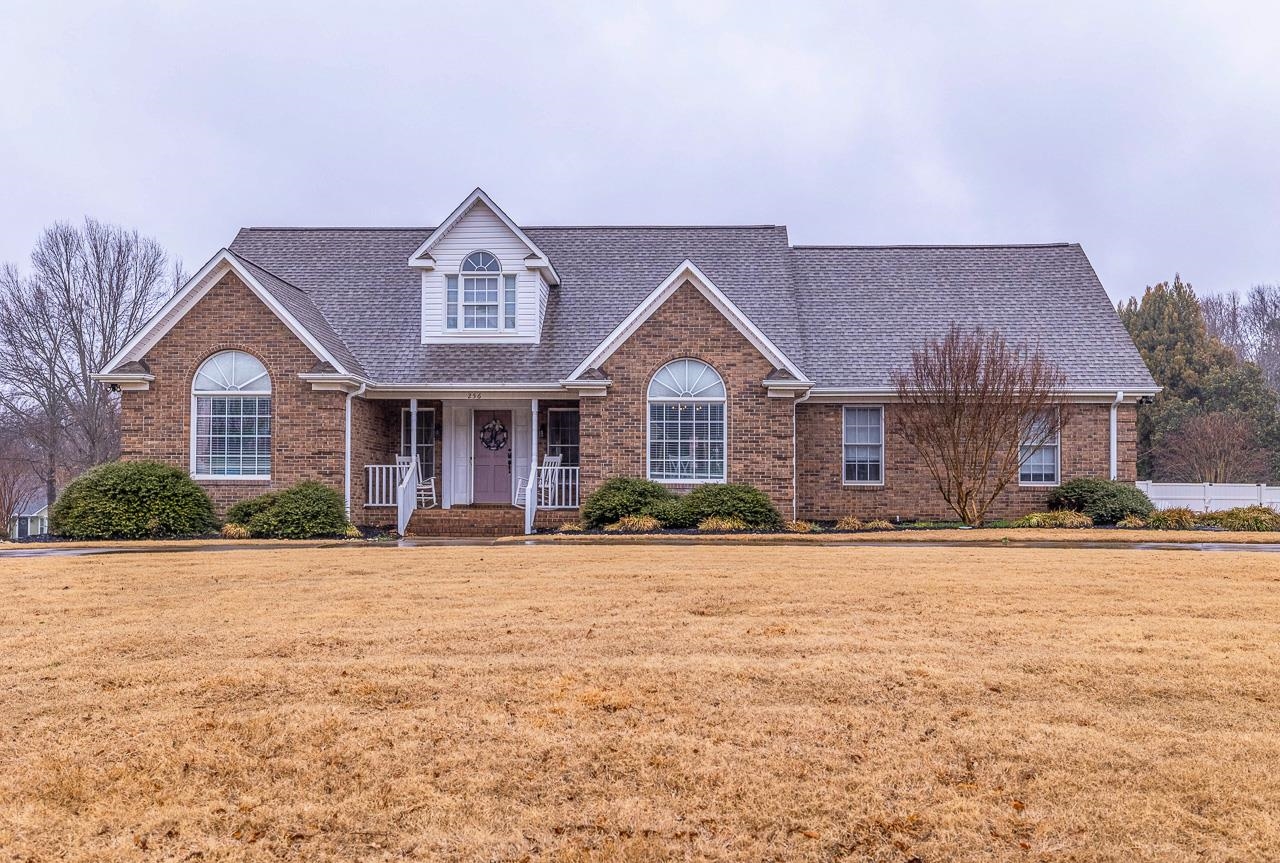256 Mountain Range Road Boiling Springs, SC 29316 - Photo 1 of 34