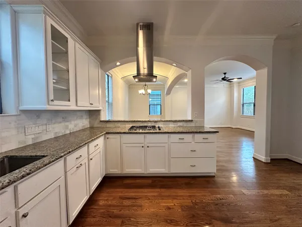 $2,699 | 615 West 27th Street, Unit B, Houston, TX 77008