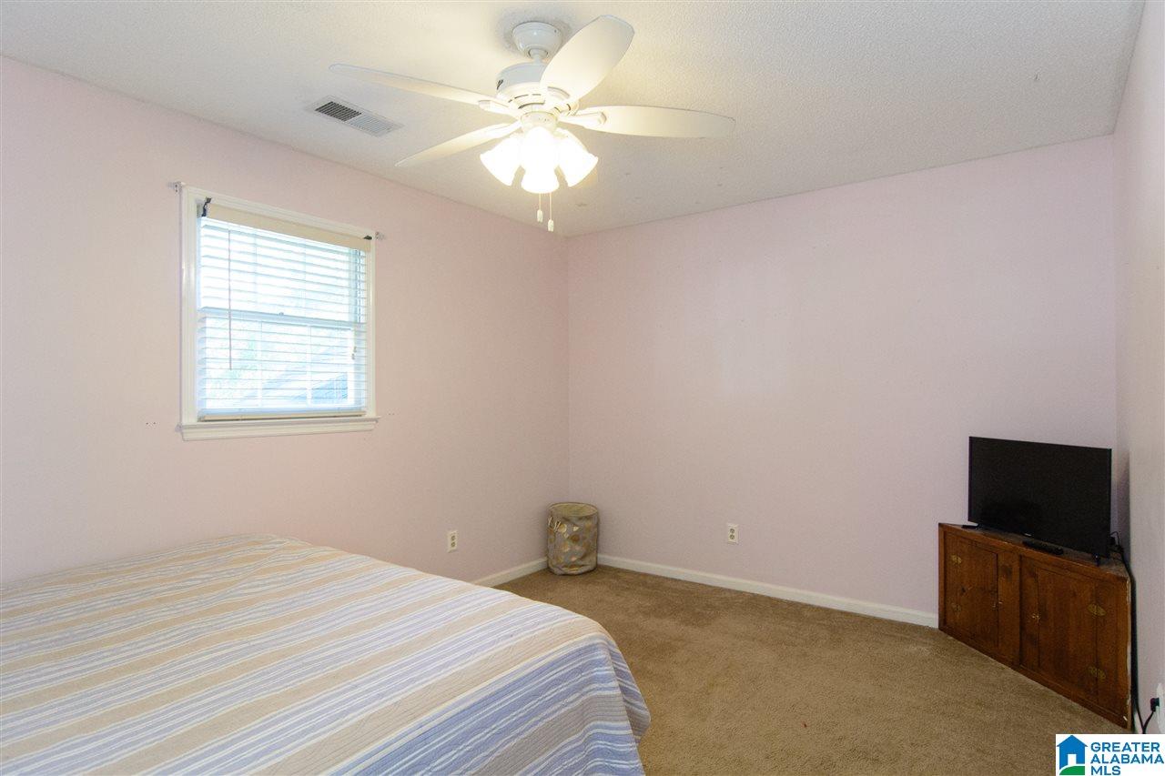 1303 Elm Circle Alabaster, AL 35007 - Photo 14 of 36