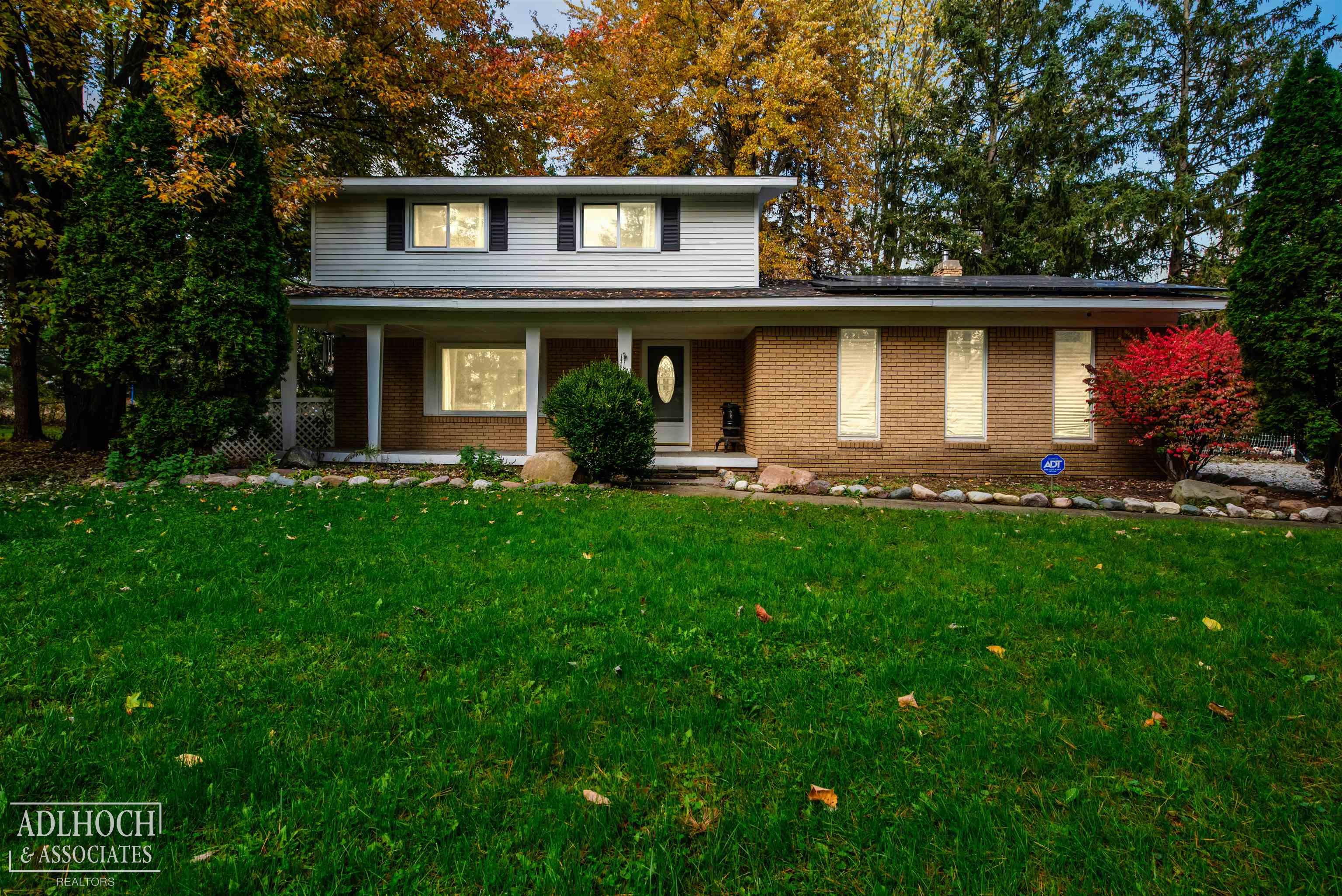 8390 Kendall Road Columbus, MI 48063 - Photo 1 of 27