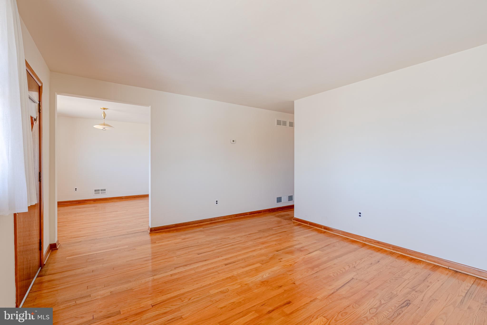 1208 Ridgeshire Road Dundalk, MD 21222 - Photo 14 of 34