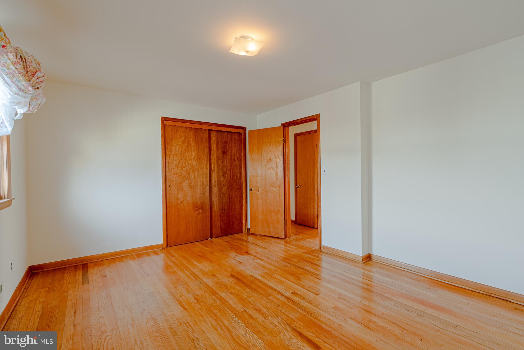 1208 Ridgeshire Road Dundalk, MD 21222 - Photo 23 of 34