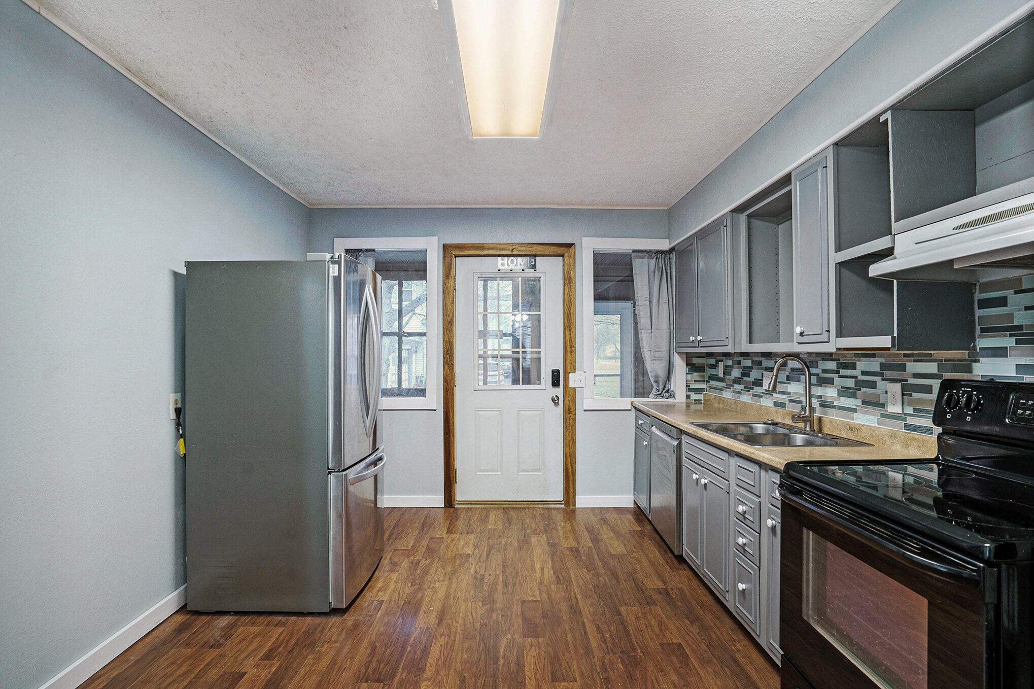 206 East Hoffman Street Three Rivers, MI 49093 - Photo 8 of 22 Kitchen