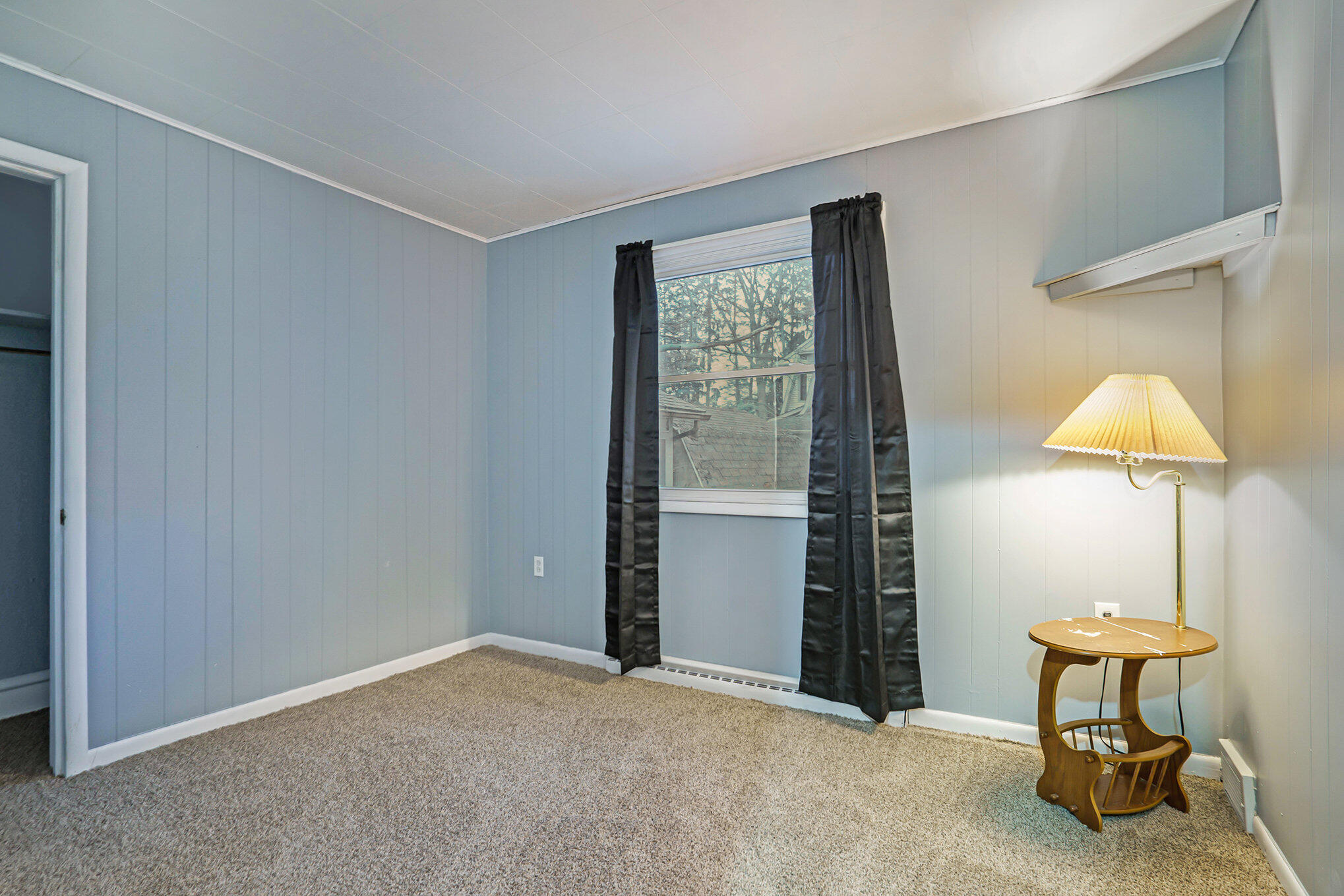 206 East Hoffman Street Three Rivers, MI 49093 - Photo 9 of 22 Bedroom Main Level