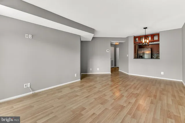 $365,000 | 2100 Langston Boulevard, Unit 335, Arlington, VA 22201