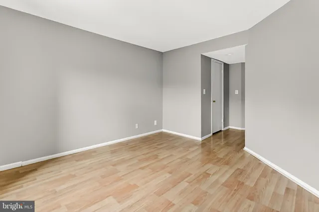 $365,000 | 2100 Langston Boulevard, Unit 335, Arlington, VA 22201