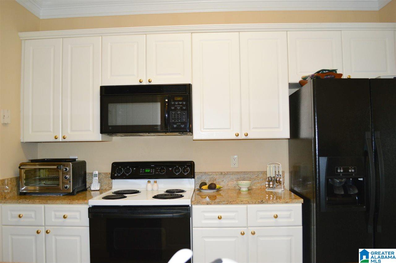 411 Enclave Circle Fultondale, AL 35068 - Photo 16 of 39