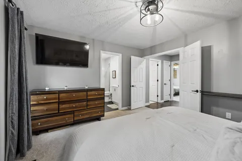 $349,900 | 387 Huntington Ridge Drive, Nashville, TN 37211