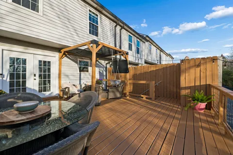 $349,900 | 387 Huntington Ridge Drive, Nashville, TN 37211