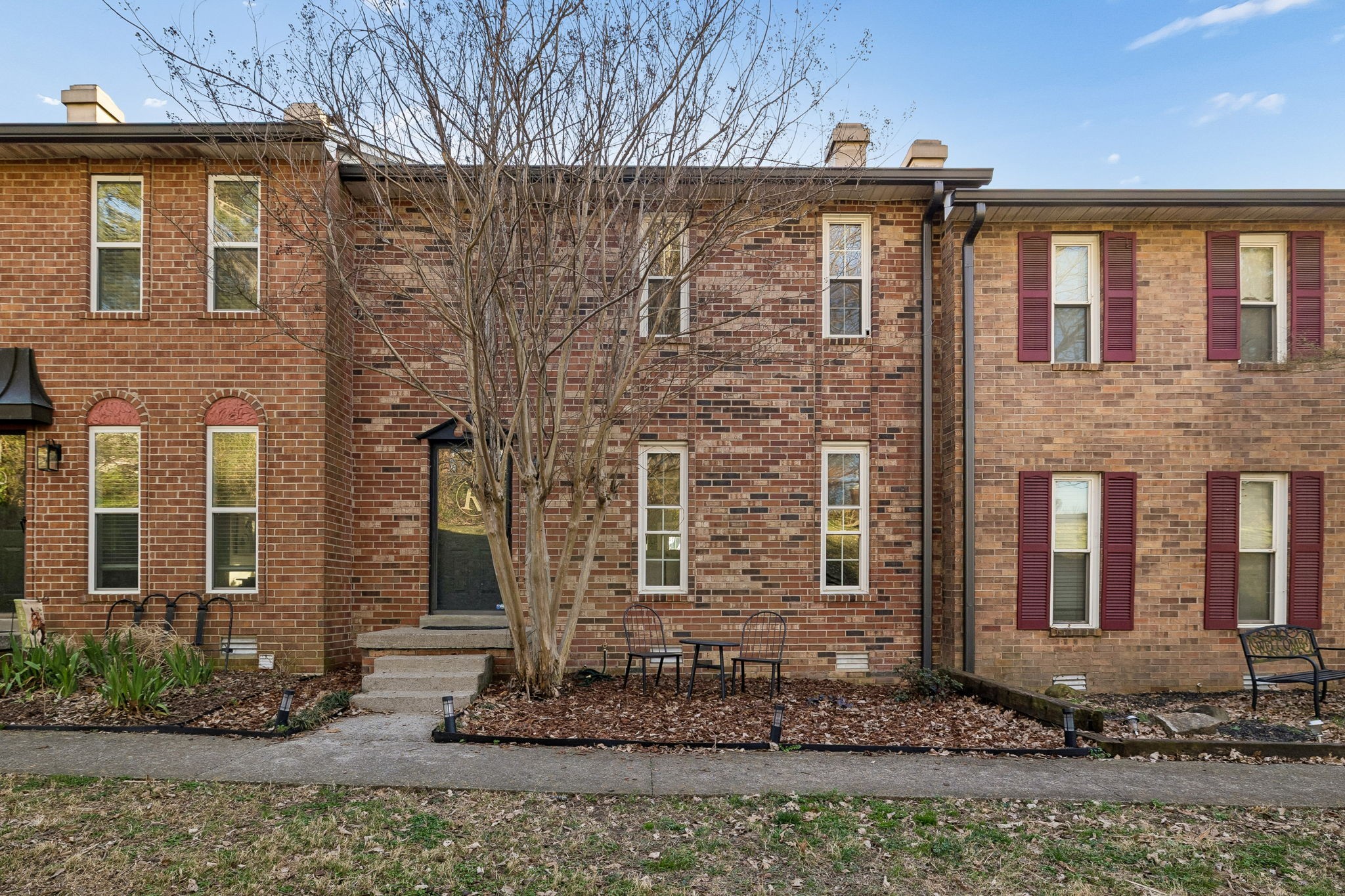 387 Huntington Ridge Drive Nashville, TN 37211 - Photo 36 of 46 a front view of a house with trees