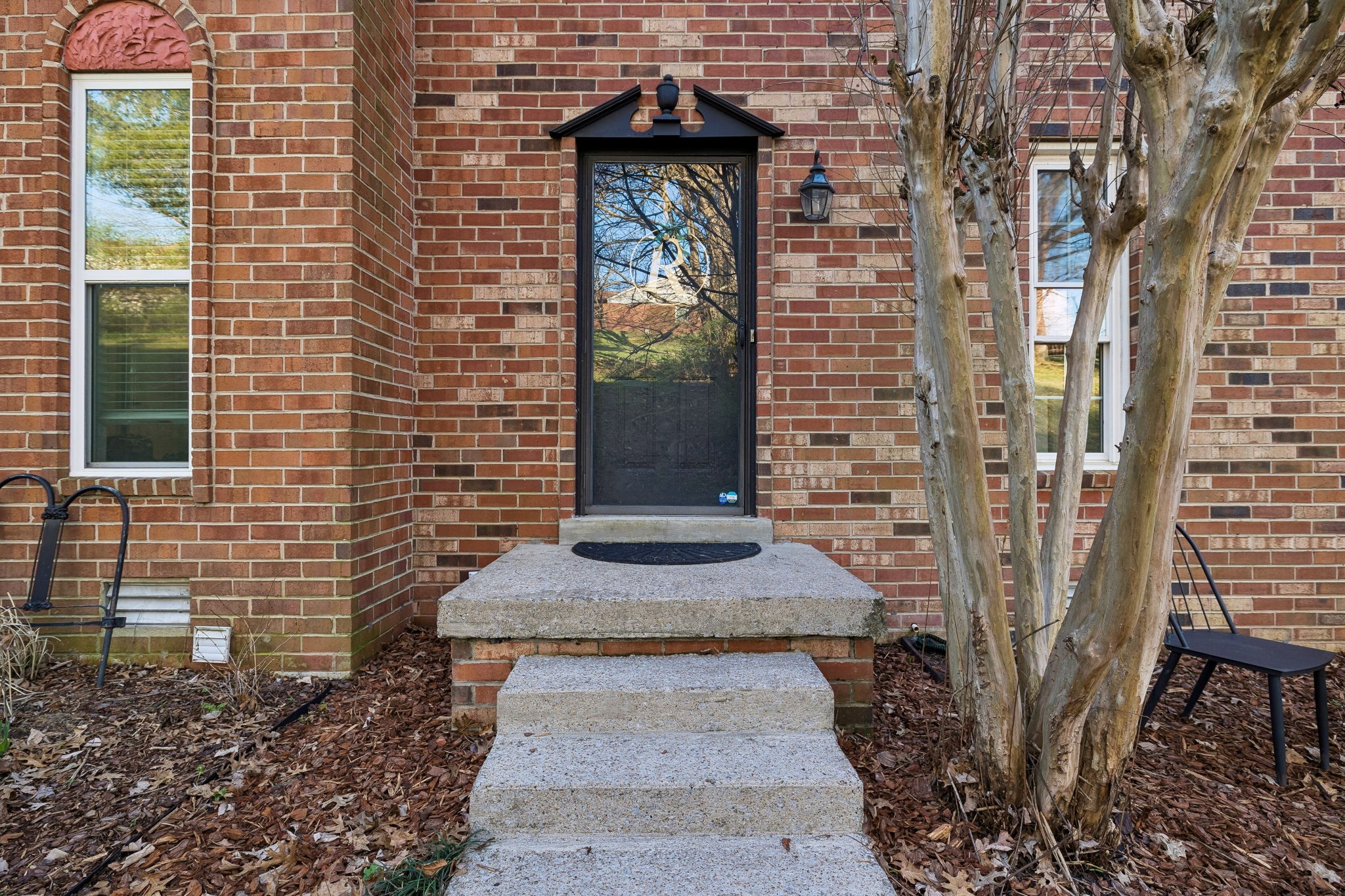 387 Huntington Ridge Drive Nashville, TN 37211 - Photo 37 of 46 a front view of a house with a yard