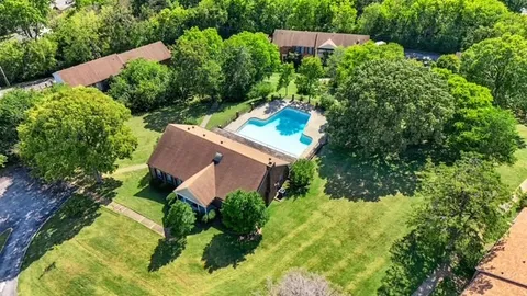 $349,900 | 387 Huntington Ridge Drive, Nashville, TN 37211