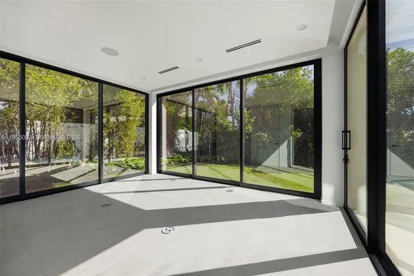 $7,950,000 | 30 Samana Drive, Coconut Grove, FL 33133