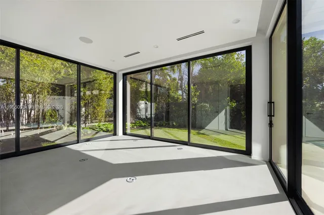 $8,390,000 | 30 Samana Drive, Coconut Grove, FL 33133