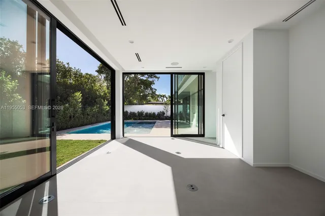 $8,390,000 | 30 Samana Drive, Coconut Grove, FL 33133