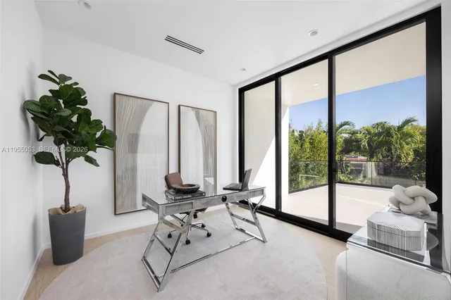 $8,390,000 | 30 Samana Drive, Coconut Grove, FL 33133