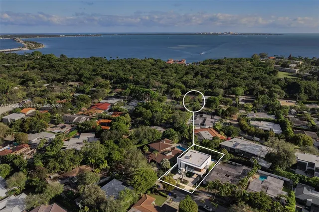 $8,390,000 | 30 Samana Drive, Coconut Grove, FL 33133