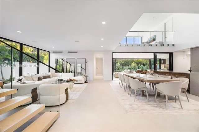 $8,390,000 | 30 Samana Drive, Coconut Grove, FL 33133