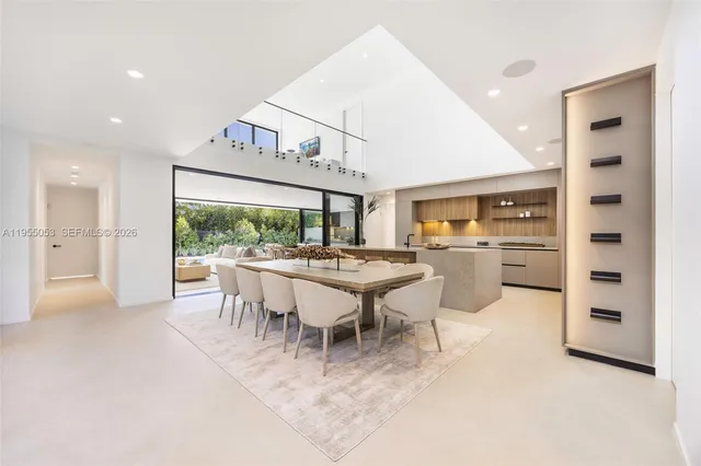 $8,390,000 | 30 Samana Drive, Coconut Grove, FL 33133