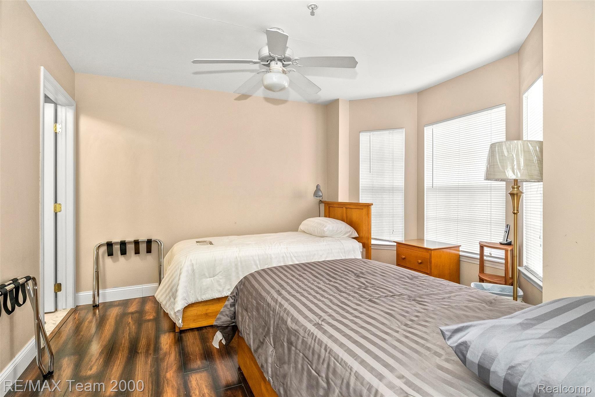 22680 Goddard Road Taylor, MI 48180 - Photo 24 of 32 25.jpg