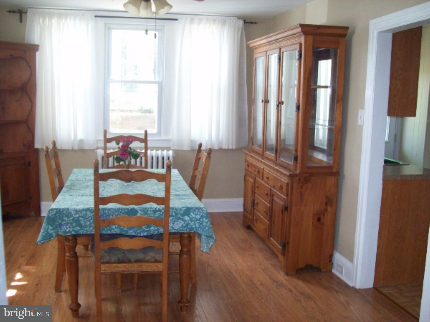 108 Harvin Road Upper Darby, PA 19082 - Photo 6 of 25 Dining Room