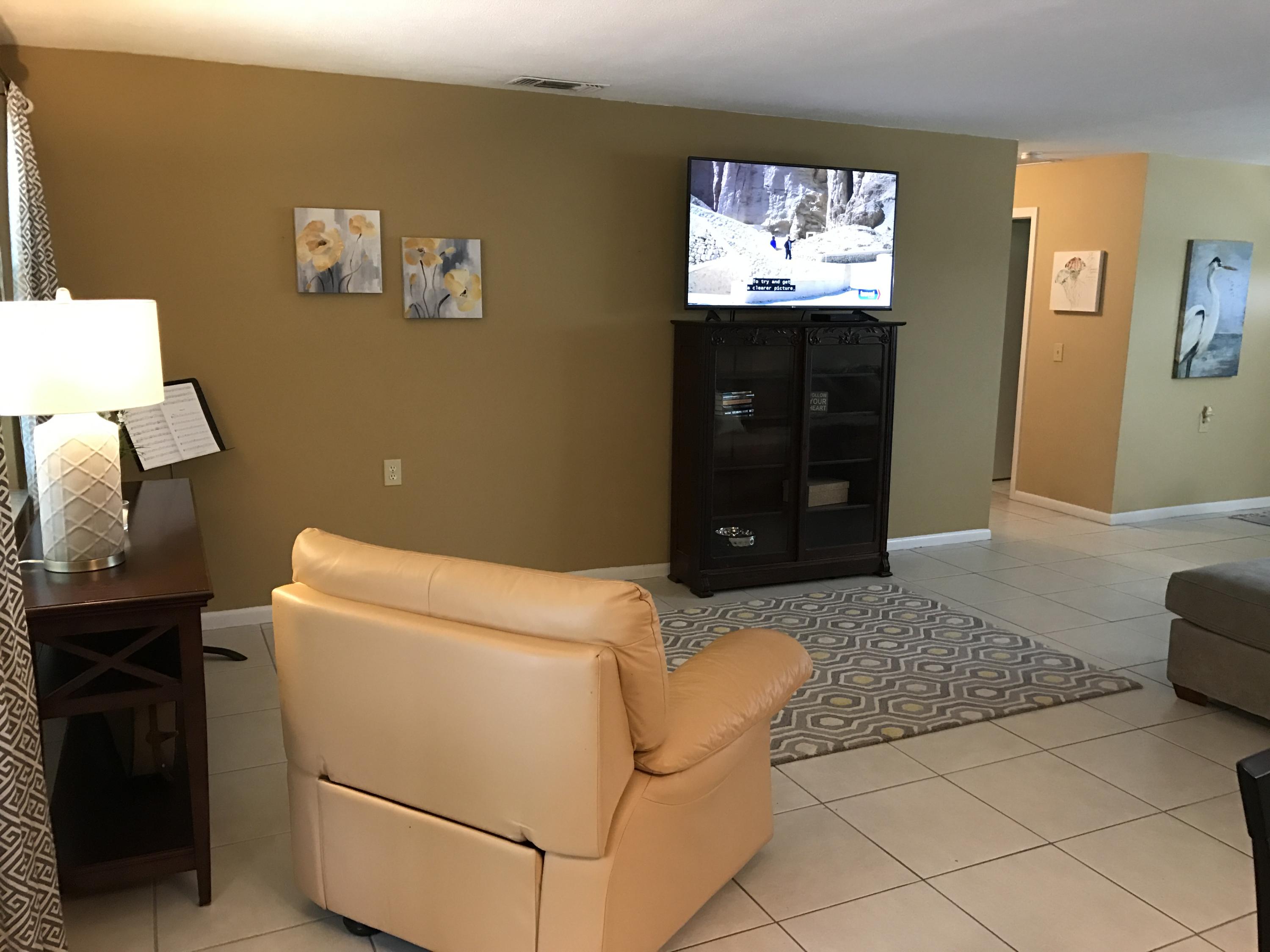315 Pineview Road Jupiter, FL 33469 - Photo 14 of 42 Extra Space