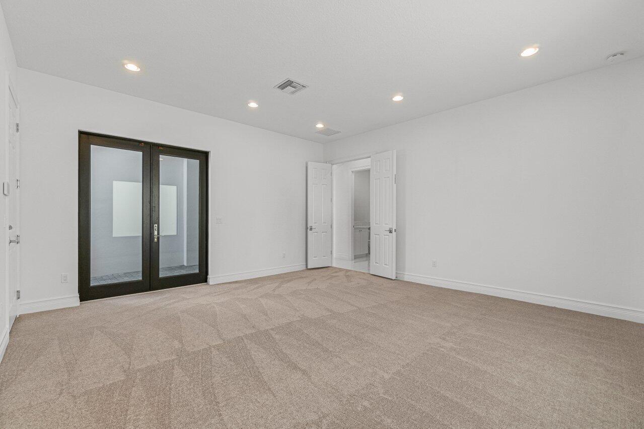 9042 Dulcetto Court Boca Raton, FL 33496 - Photo 14 of 43 021-9042DulcettoCourt-BocaRaton-FL-33496