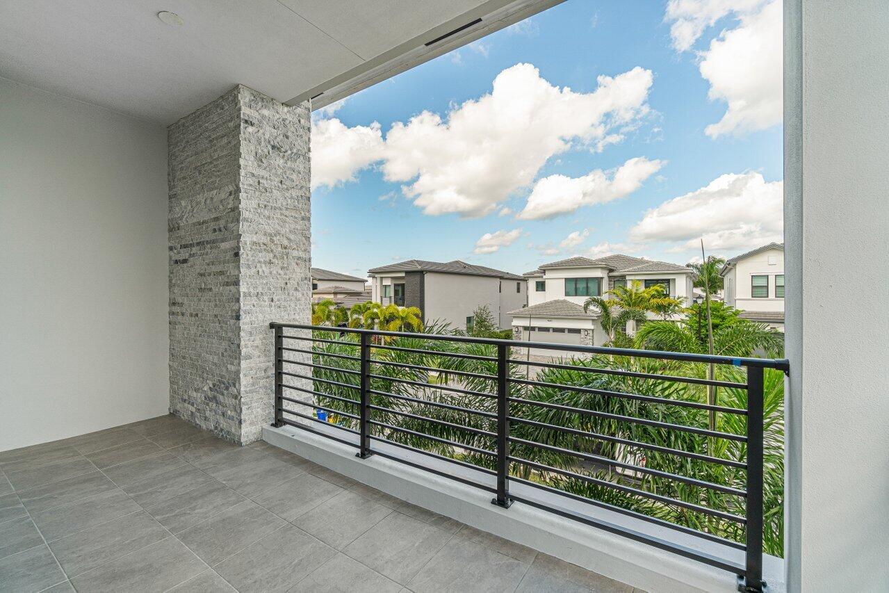 9042 Dulcetto Court Boca Raton, FL 33496 - Photo 28 of 43 034-9042DulcettoCourt-BocaRaton-FL-33496