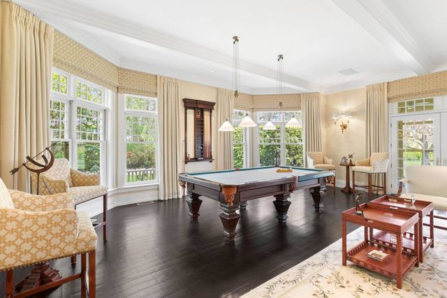 $38,000,000 | 160 Wyandanch Lane, Southampton, NY 11968