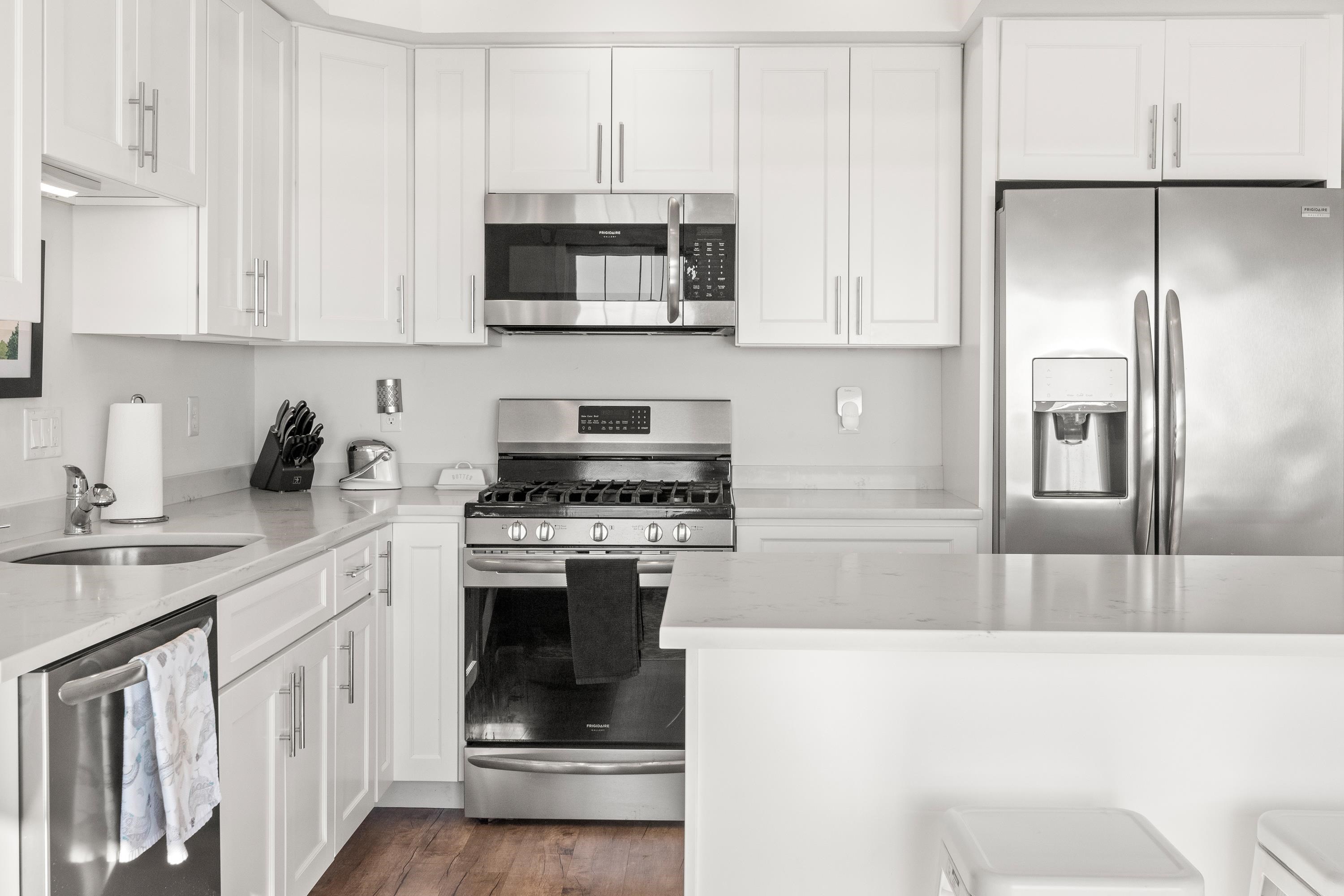 155 Island Path, Unit A Hampton, NH 03842 - Photo 10 of 30