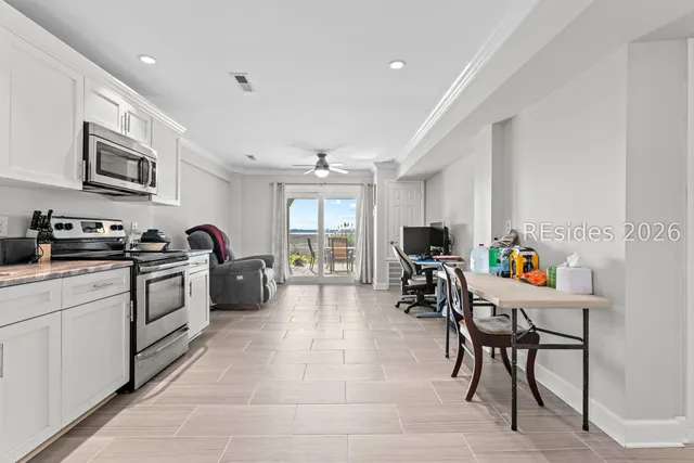 $1,150,000 | 12 Pine Island Road, Bluffton, SC 29910