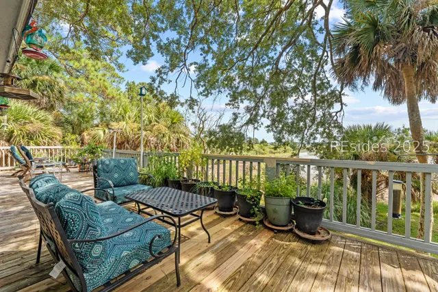 $1,150,000 | 12 Pine Island Road, Bluffton, SC 29910