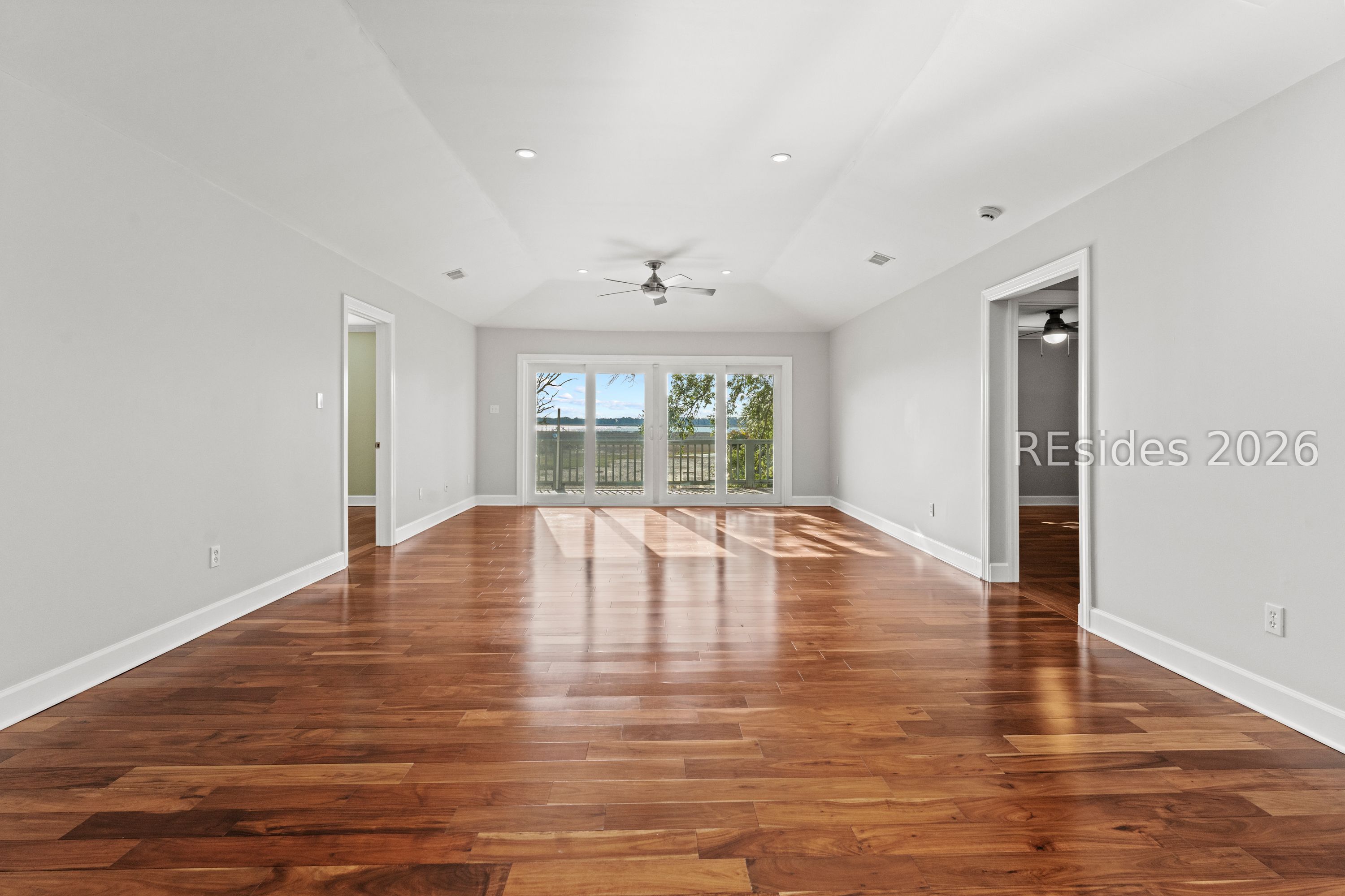 12 Pine Island Road Bluffton, SC 29910 - Photo 10 of 50