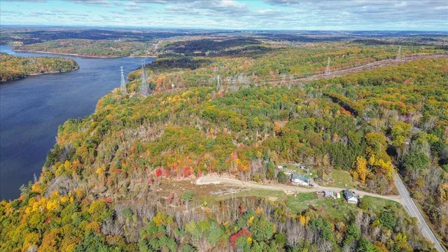 $75,000 | 4 Foss Farm Road, Bucksport, ME 04416