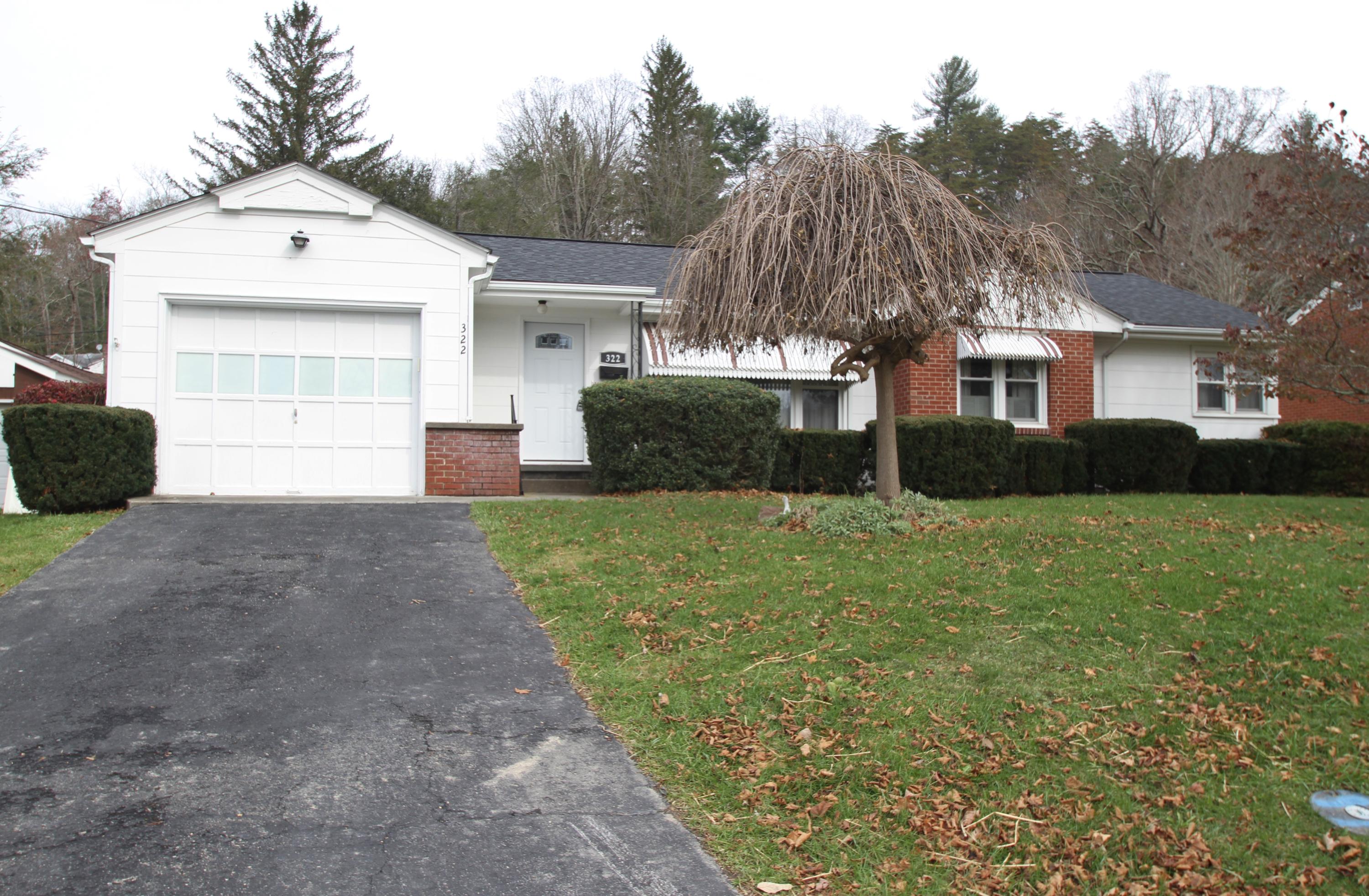 322 Rowan Road White Sulphur Springs, WV 24986 - Photo 36 of 37 Gallery Image 36